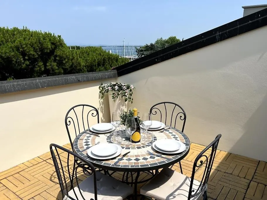 Apartmán Attico In Piazza Matteotti Desenzano del Garda