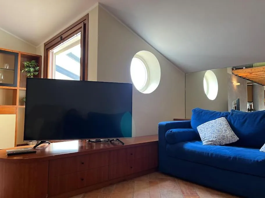 Apartment Ferienwohnung Attico In Piazza Matteotti Desenzano del Garda