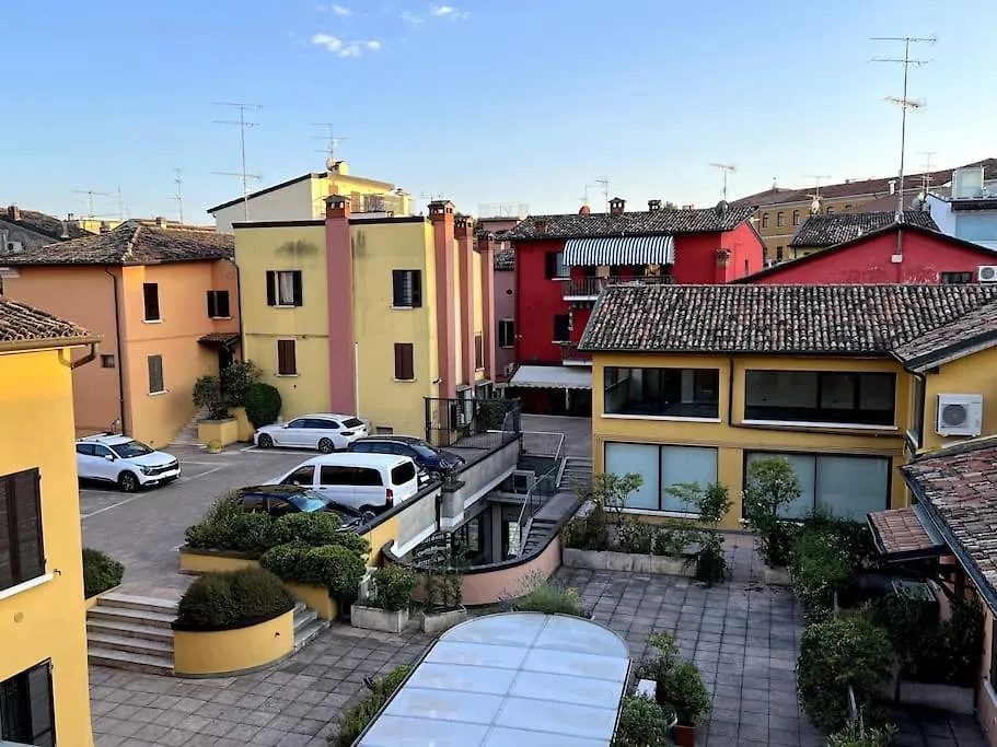 Attico In Piazza Matteotti Apartment Desenzano del Garda Italy