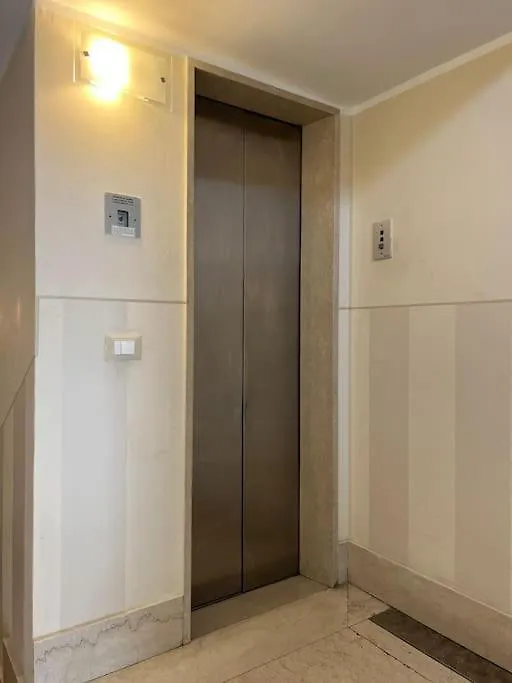 Attico In Piazza Matteotti Apartamento Desenzano del Garda