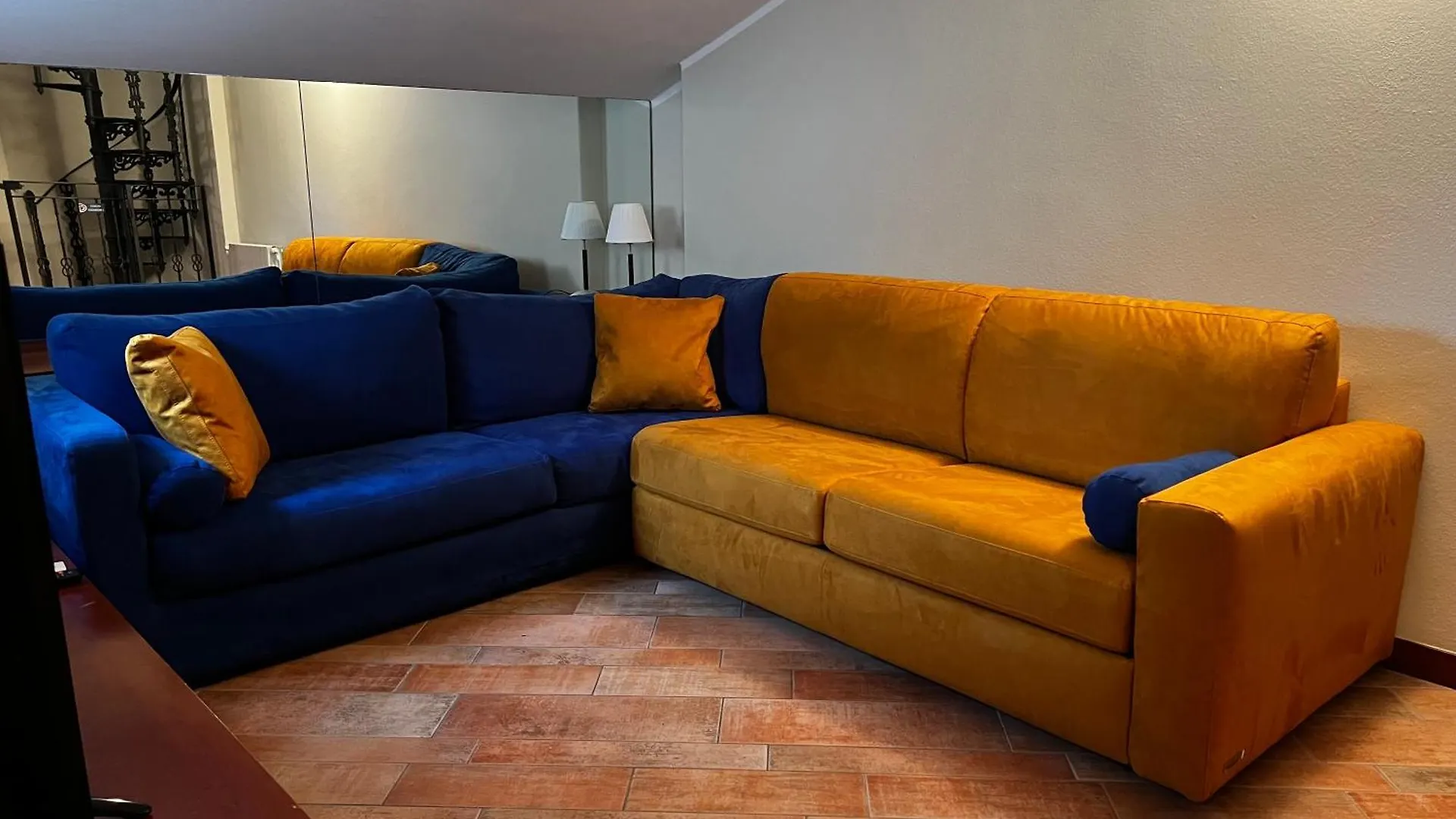 Attico In Piazza Matteotti Apartamento Desenzano del Garda